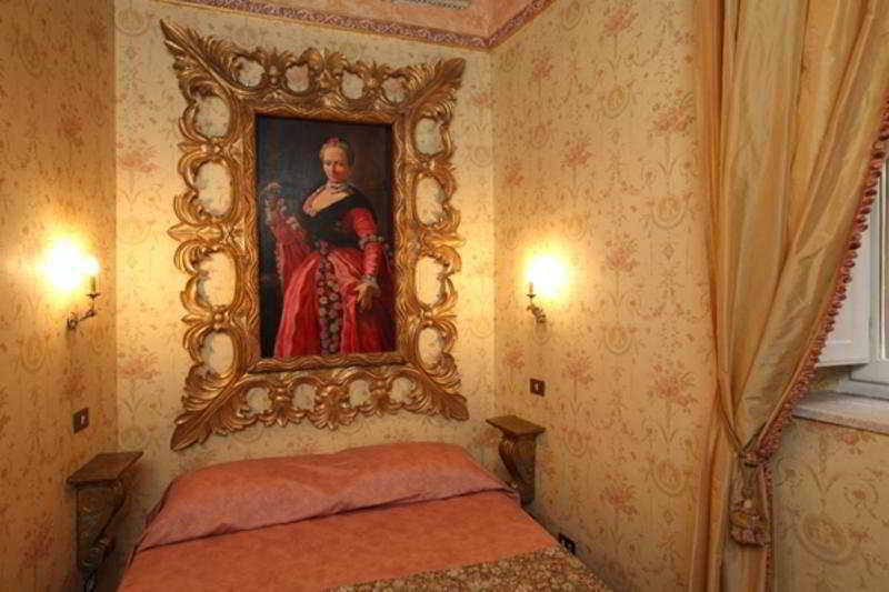 Antica Dimora Dell'Orso Bed & Breakfast Rome Exterior photo